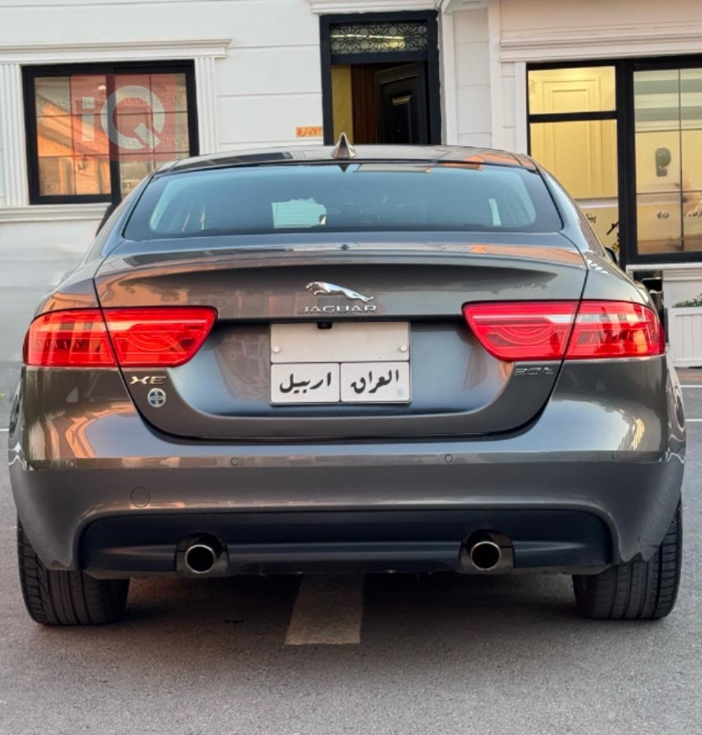 جاكوار XE